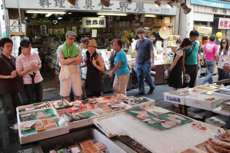 picture of Tsukiji outer market